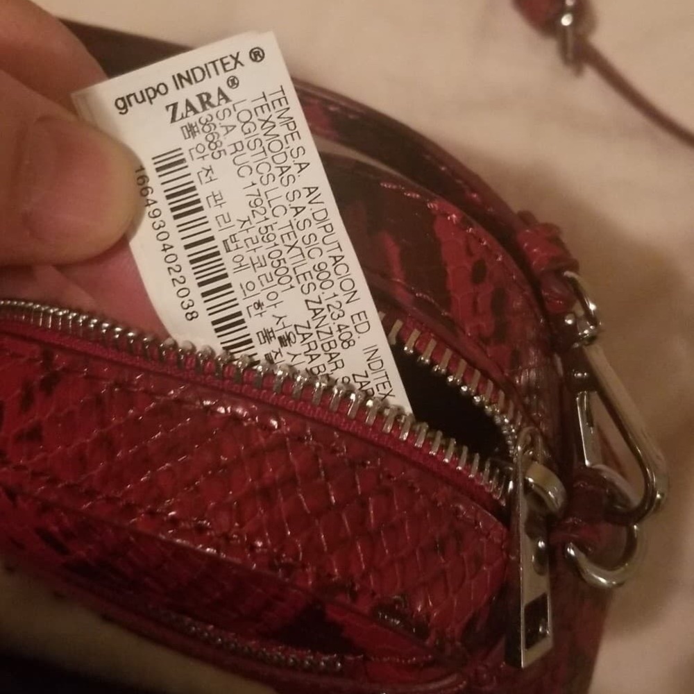 Zara Crossbody or waist bag - Picture 4 of 5